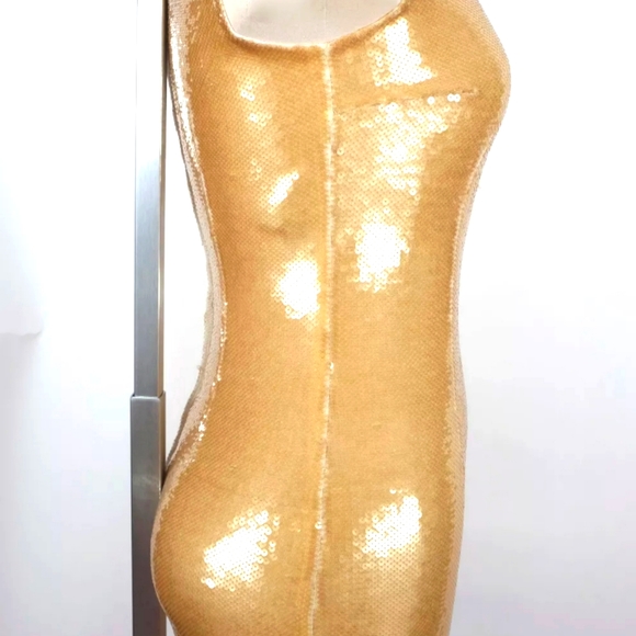 PRADA Cornflower Sequin Red Carpet Cocktail Dress - Picture 4 of 12